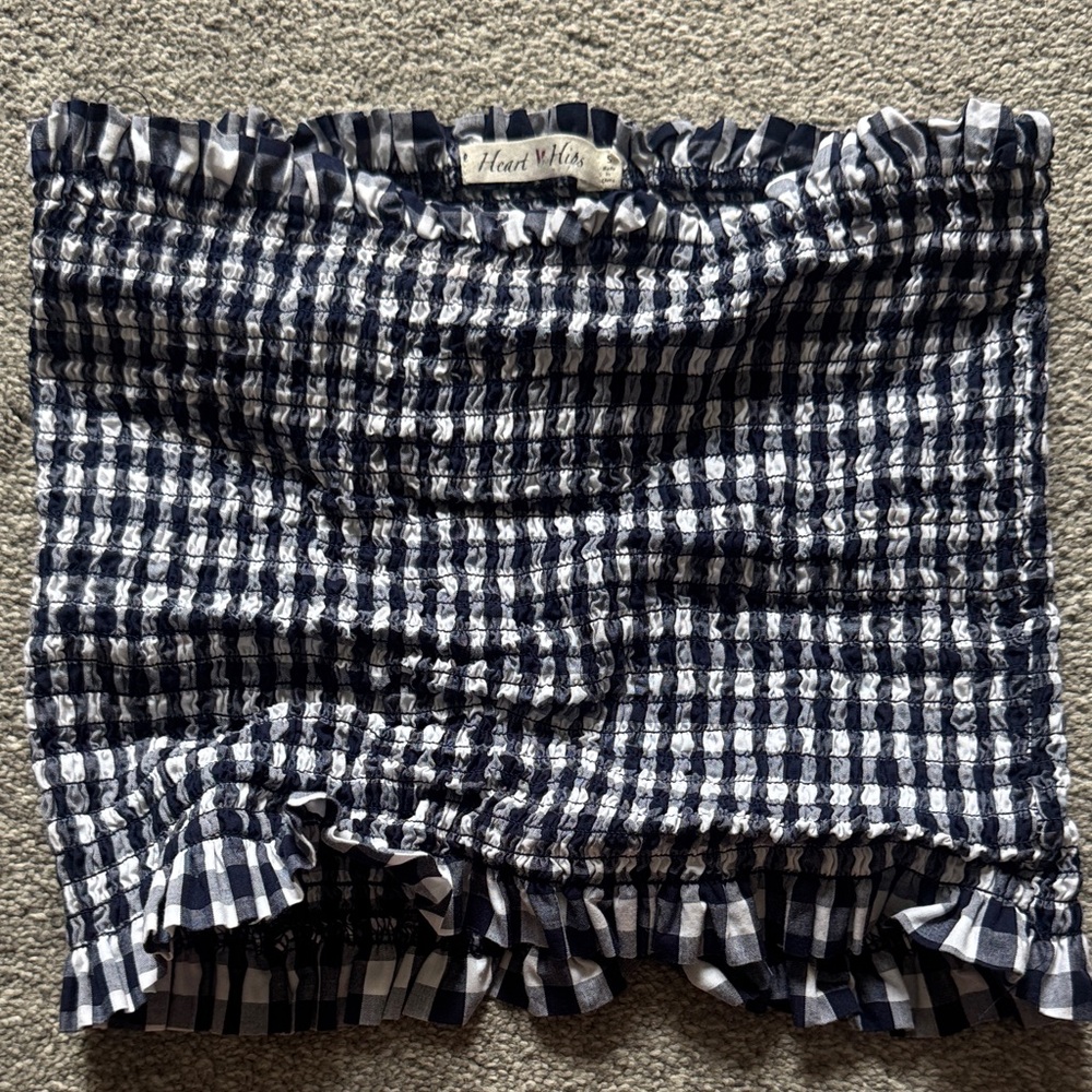 💛 Heart Hips Navy and White Checkered Top S